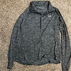 Women’s XL Under Armour grey pullover half zip